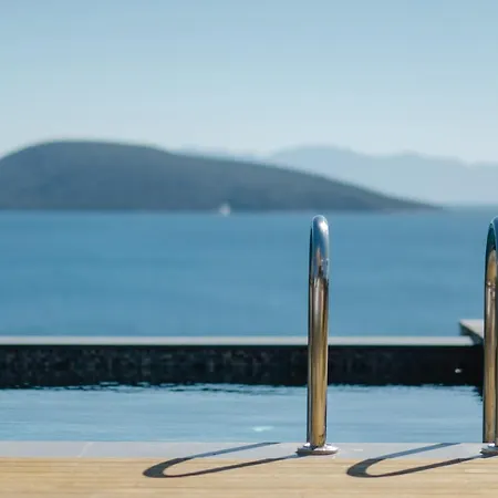 Semesteranläggning (resort) Mett & 5*